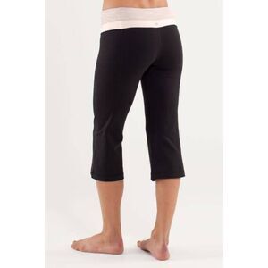 LULULEMON ATHLETICA Reverse Groove Crop Size 4
